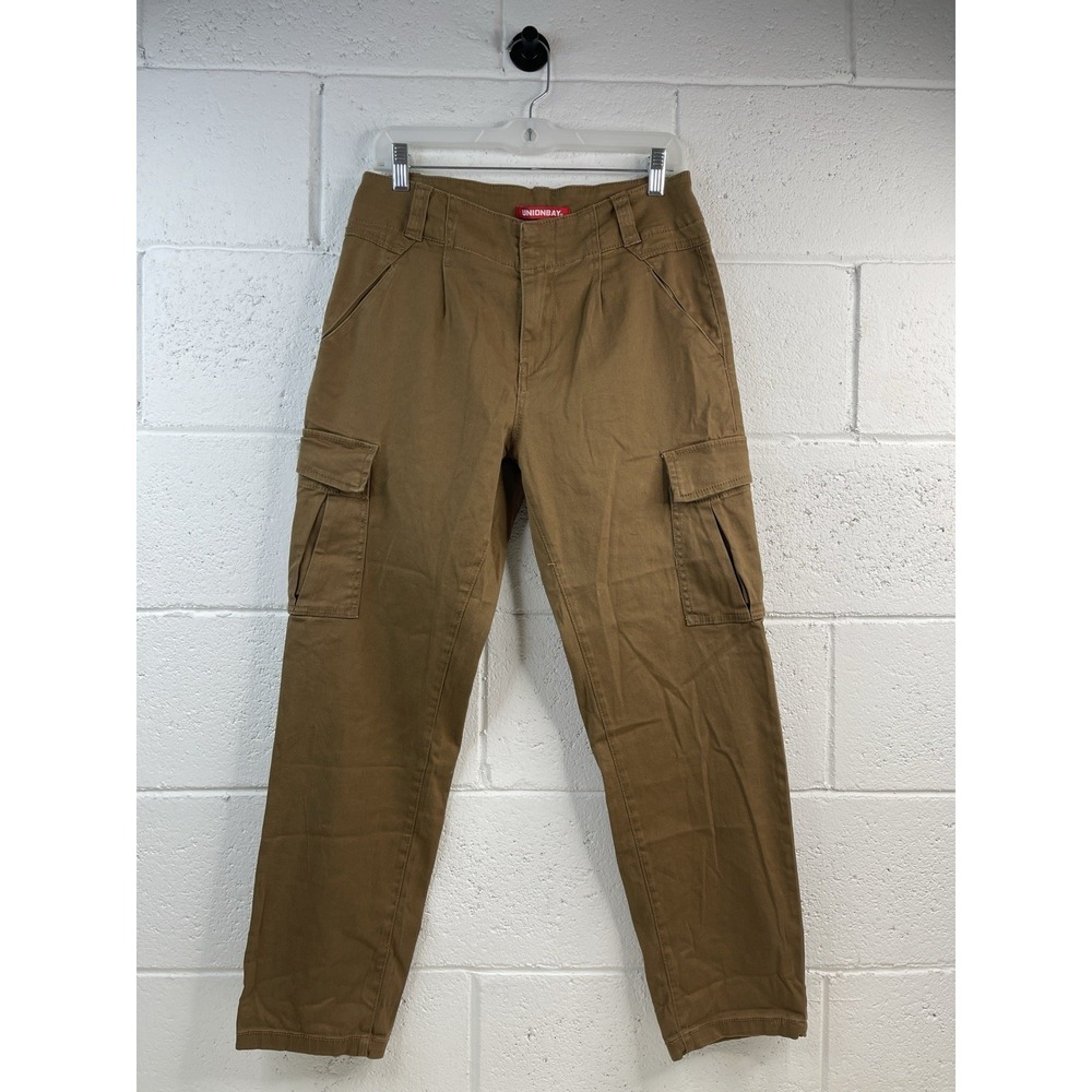 Unionbay Women's High Rise Cargo Pants Brown Cotton Blend Straight Leg Size 5